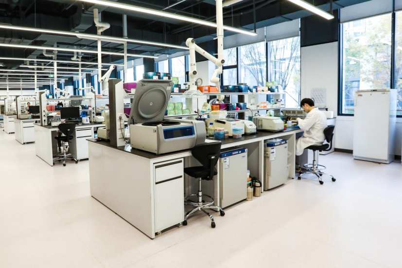 北京电视台《信心》节目走进大北农：以新质生产力跑出科技创新加速度(图1)